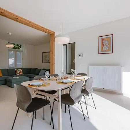Huswell - Beautiful Vacation Home 'Valkehuisje' In Poperinge Exterior photo