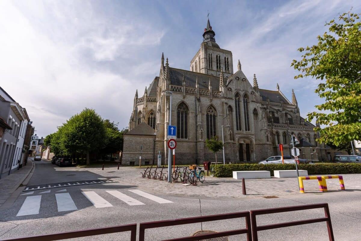Huswell - Beautiful Vacation 'valkehuisje' In * Poperinge